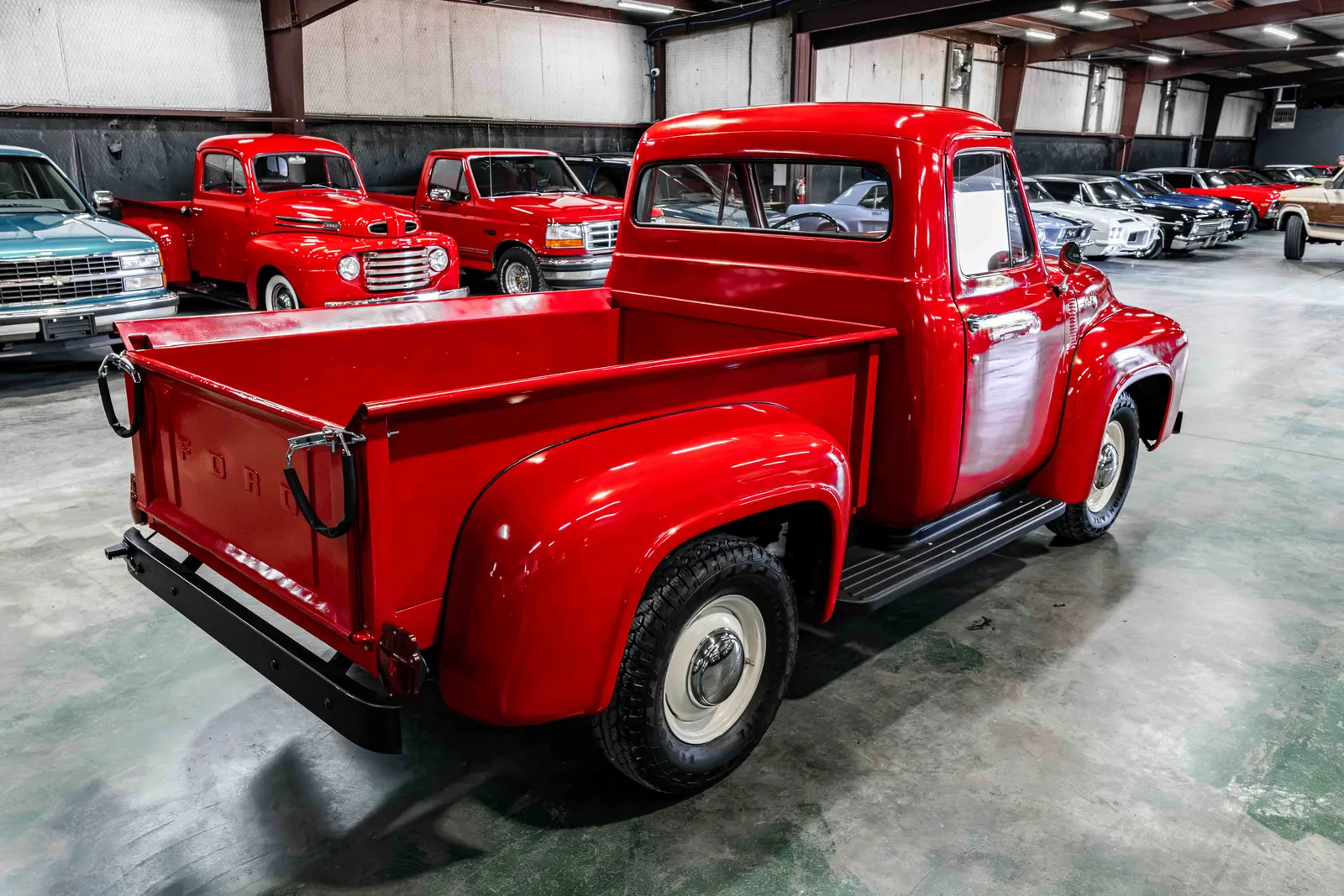 1955-Ford-F100-Red-F10D5R34267-37.jpg